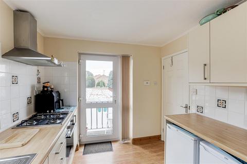 4 Ambleside Way, Gedling, Nottingham, NG4 2QY