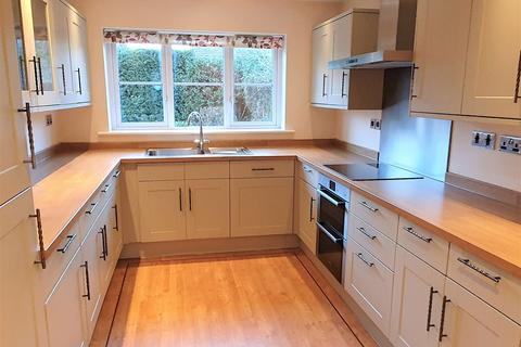 10 Chapel Close, Clifton, Shefford, SG17 5YG