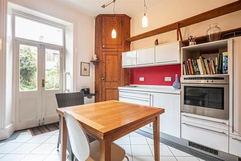 27 Ashdell Road, Sheffield, S10 3DA