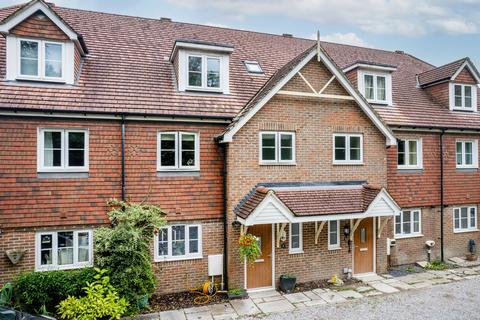 4 bedroom townhouse for sale, Lower Dene, East Grinstead, RH19