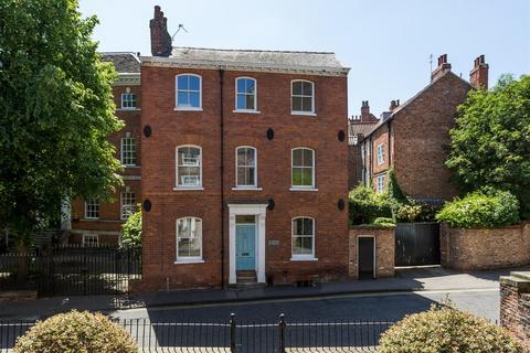 4 bedroom house for sale, St Saviour's House, York city centre