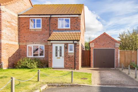 3 bedroom semi-detached house for sale, Salmons Way, Fakenham, Norfolk, NR21