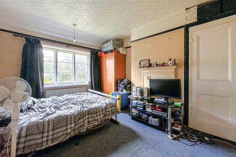5 Kingsholm Square, Gloucester, GL1 2QJ