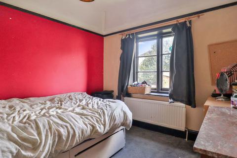 5 Kingsholm Square, Gloucester, GL1 2QJ