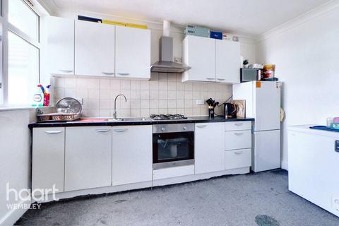 2 bedroom maisonette for sale, Wembley Hill Road