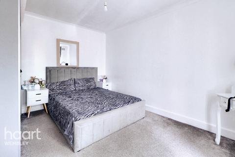 2 bedroom maisonette for sale, Wembley Hill Road