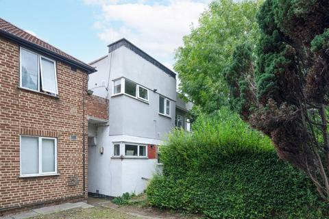 2 bedroom maisonette for sale, Morden Road, Mitcham, CR4