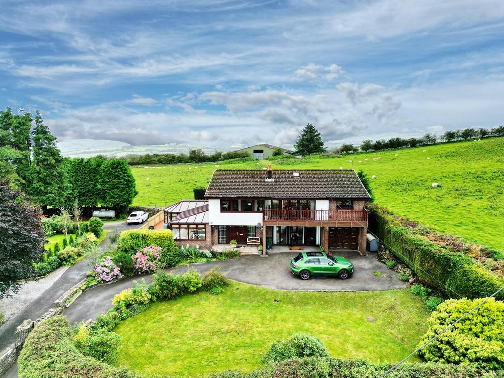 Penycoedcae Road, Pontypridd CF37 4 bed detached house for sale £600,000