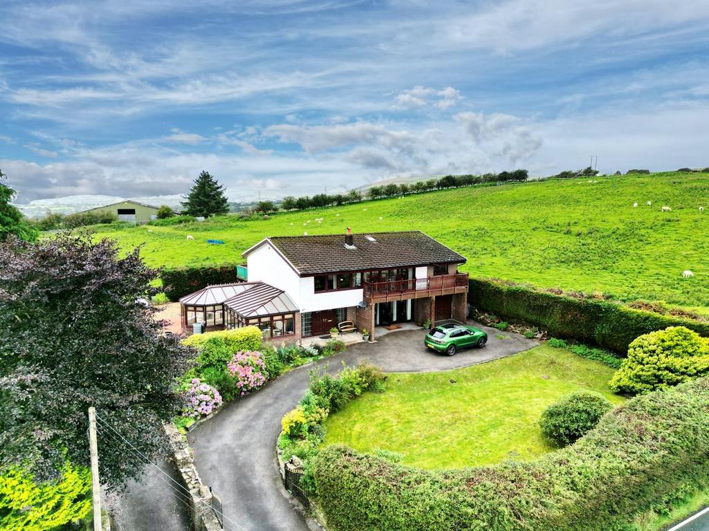 Penycoedcae Road, Pontypridd CF37 4 bed detached house for sale £600,000