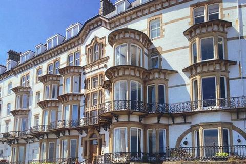 2 bedroom flat for sale, Alexandra House, 19 Marine Parade