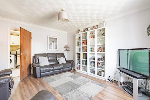 39 Crowhurst Close, Carlton Colville, Lowestoft, NR33 8SB