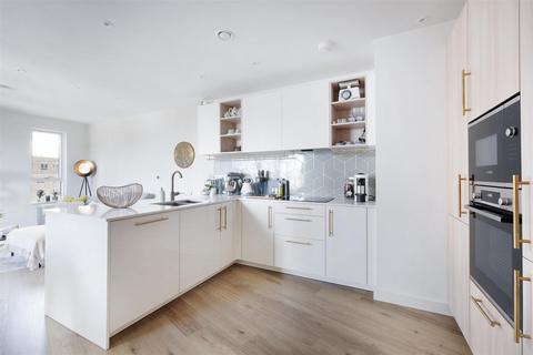 2 bedroom apartment for sale, Alexandra Gate, Hornsey N8