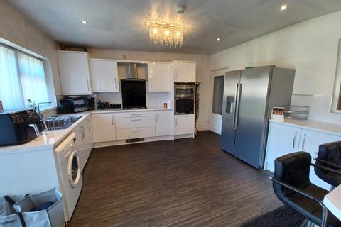 4 bedroom house to rent, Edgcombe Road, Birmingham