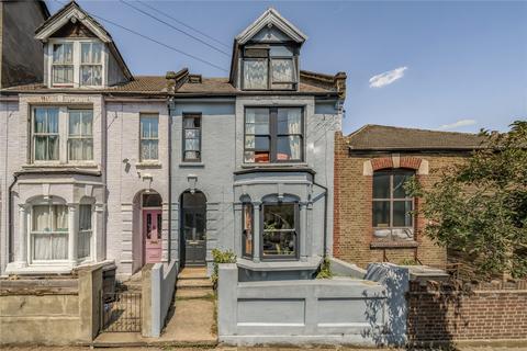 3 bedroom terraced house for sale, Blurton Road, Homerton, London, E5