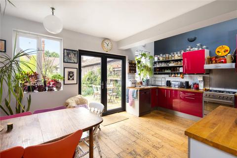 3 bedroom terraced house for sale, Blurton Road, Homerton, London, E5