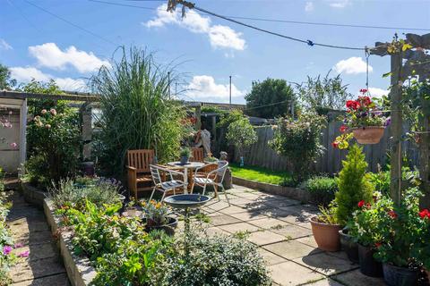 2 bedroom detached bungalow for sale, Withernsea Road, Withernsea