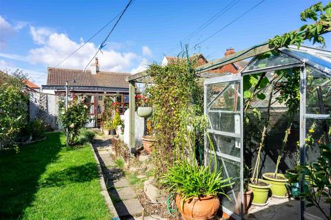 2 bedroom detached bungalow for sale, Withernsea Road, Withernsea