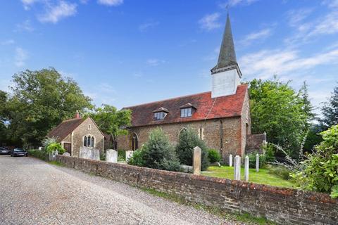 2 bedroom mews for sale, St Martins Mews, Ongar, CM5