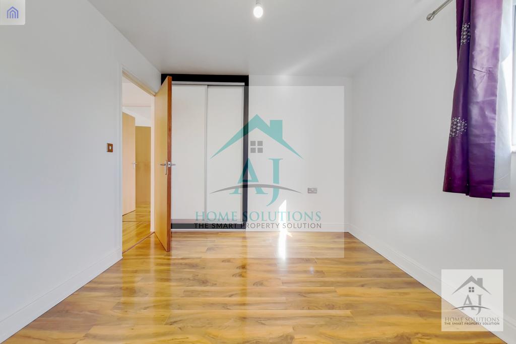 4 Bedroom 2-0