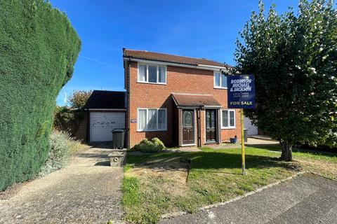 1 Sutherland Close, Gravesend, DA12 4XJ