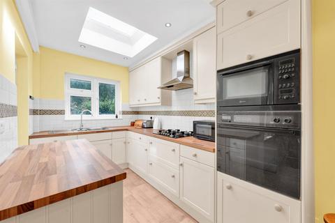 96 Murray Avenue, Bromley, BR1 3DL