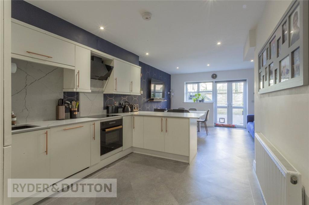 Family Kitchen Diner