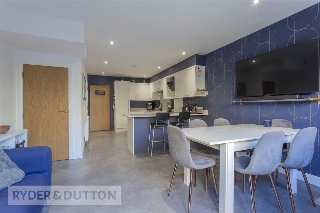Family Kitchen Diner