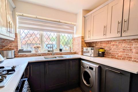 17 Meadow Close, Kingsbury, Tamworth, B78 2NR