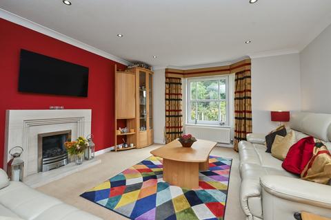 26 Lower Valleyfield View, Penicuik, EH26 8NT