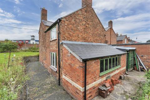 3 bedroom house for sale, Charlotte Row, Ellesmere