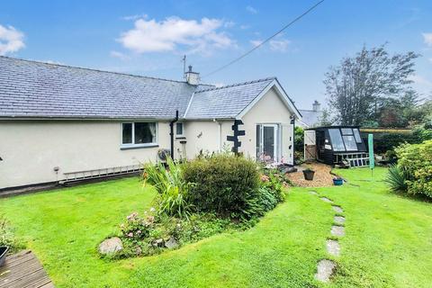 3 bedroom detached bungalow for sale, Cae Garw, Llanfair