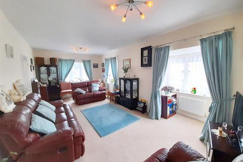 4 bedroom detached house for sale, Navigation Drive, Yapton