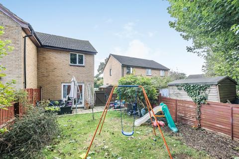 2 bedroom semi-detached house for sale, Heather Close, Carterton, Oxfordshire, OX18