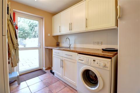 155 Binscombe, Godalming, GU7 3QL