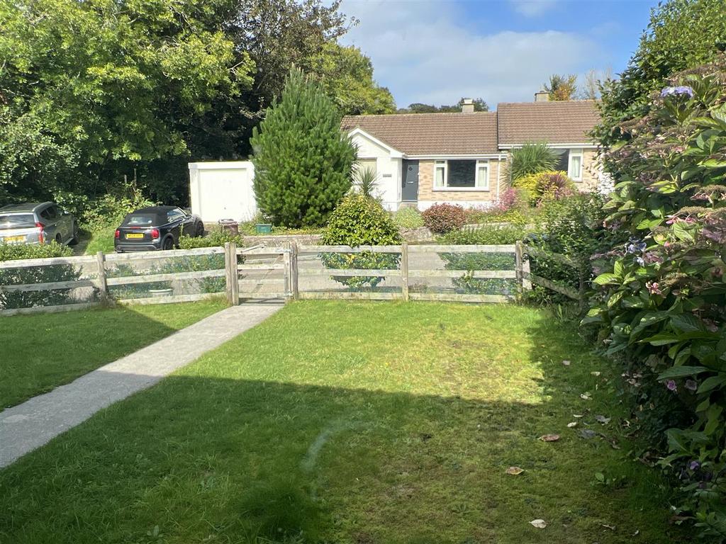 Garden, Garage &amp; Elevations