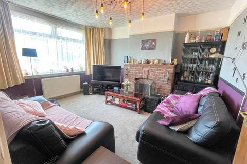 3 bedroom semi-detached house for sale, Sutton Road, Maidstone