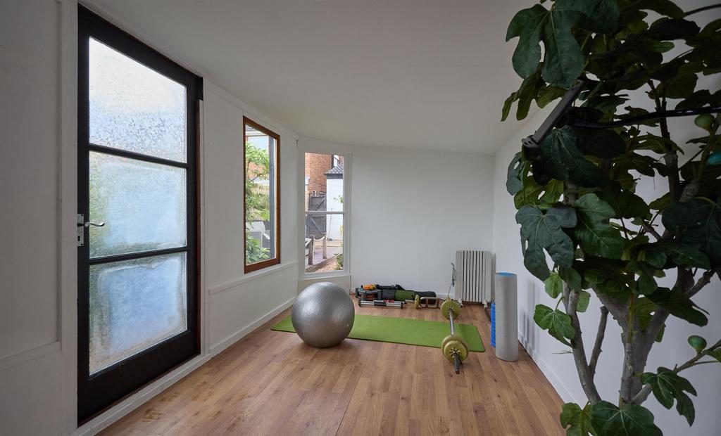 Studio / Home Office