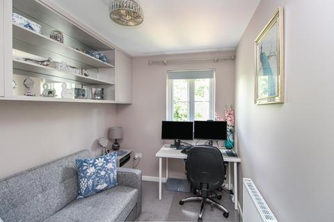 35 Stoneleigh Road, Bromley, BR1 2FU