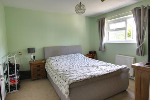 3 bedroom end of terrace house for sale, Clanfield