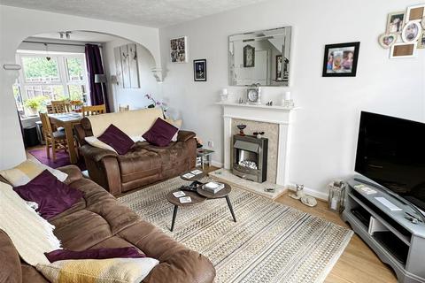 3 bedroom terraced house for sale, Edwards Way, Littlehmapton BN17