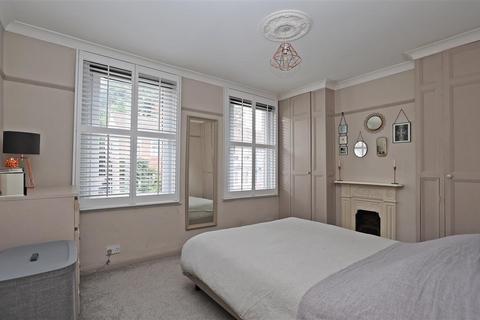 49 Churchill Road, South Croydon, CR2 6HE