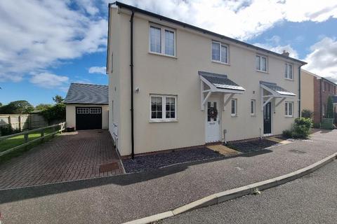 3 bedroom semi-detached house to rent, Marsh Gardens, Minehead TA24