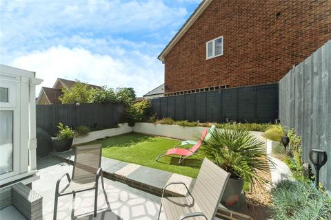 4 bedroom semi-detached house for sale, Broad Oak Close, East Sussex BN23