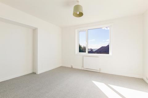 114 Alexander Avenue, Largs, KA30 9EY