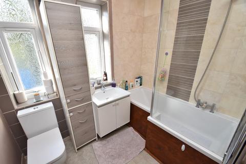 215 Linburn Road, Glasgow, G52 4EJ