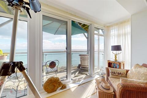 3 bedroom apartment for sale, Highcliffe Road, Swanage