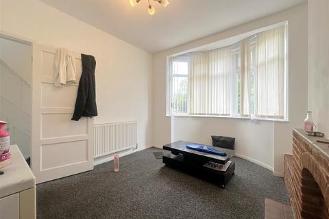 3 bedroom semi-detached house for sale, Aylestone Road, Leicester LE2