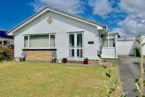 3 bedroom semi-detached bungalow for sale, Ger Y Llan, Penrhyncoch, Aberystwyth