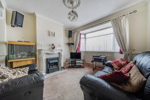 165 Days Lane, Sidcup, DA15 8JT