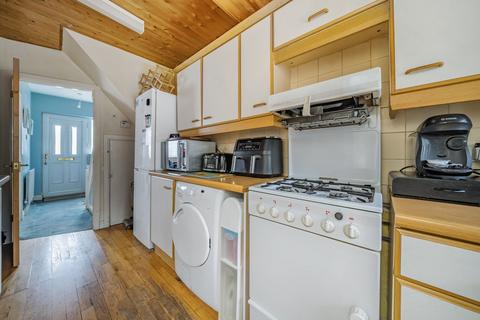 165 Days Lane, Sidcup, DA15 8JT
